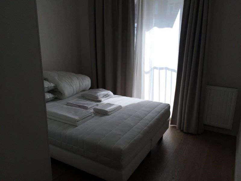 Appartement rez de chaussée meublé près d l'UE