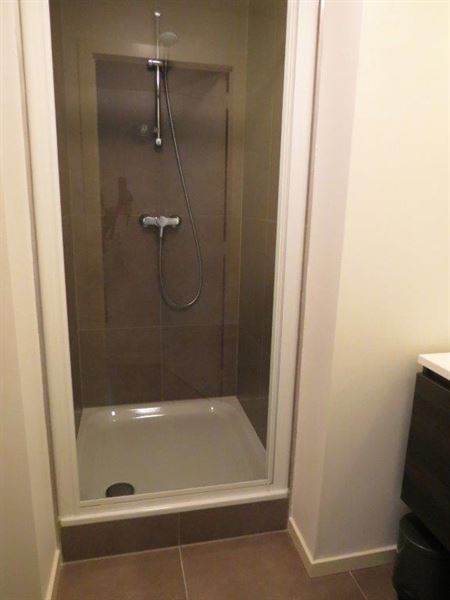 Appartement rez de chaussée meublé près d l'UE