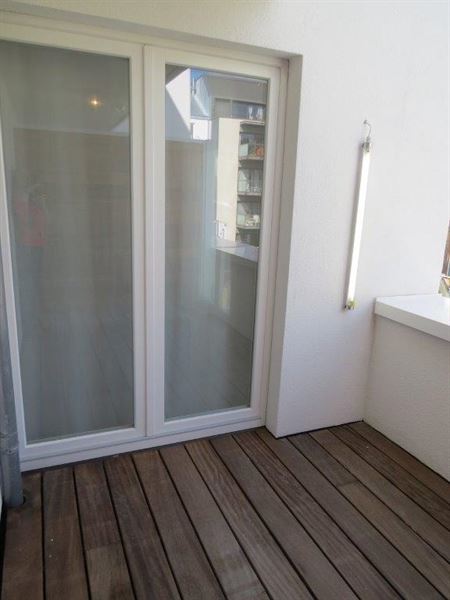Gemeubeld modern appartement nabij EU