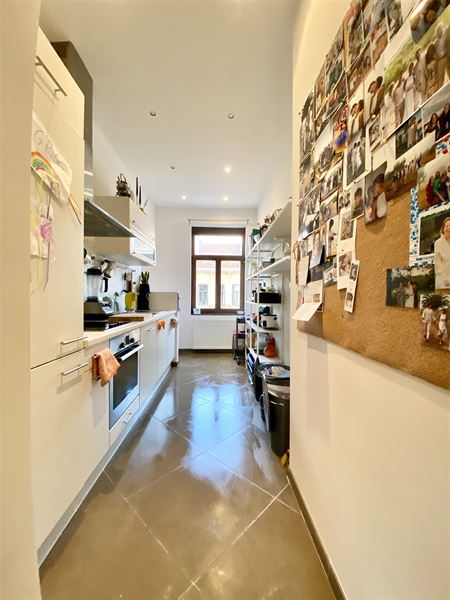 Helder gemeubeld appartement