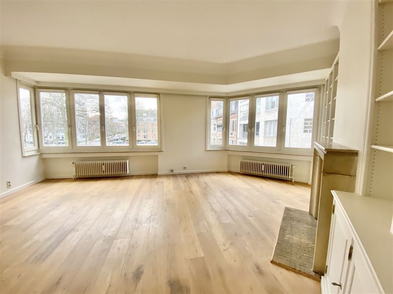 Appartement a deux pas de Louis Lepoutre