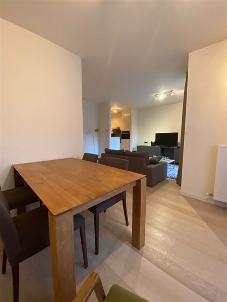 Appartement meublé près de gare d'Etterbeek