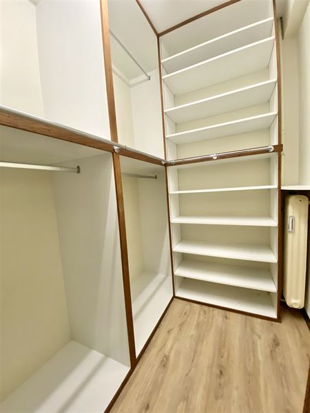 Appartement a deux pas de Louis Lepoutre