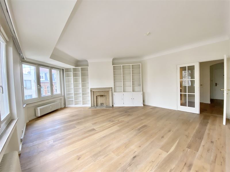Appartement a deux pas de Louis Lepoutre
