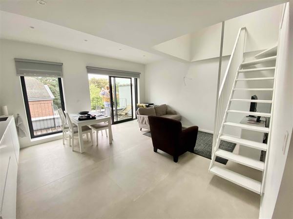 Gemeubileerd appartement op een steenworp afstand van EU