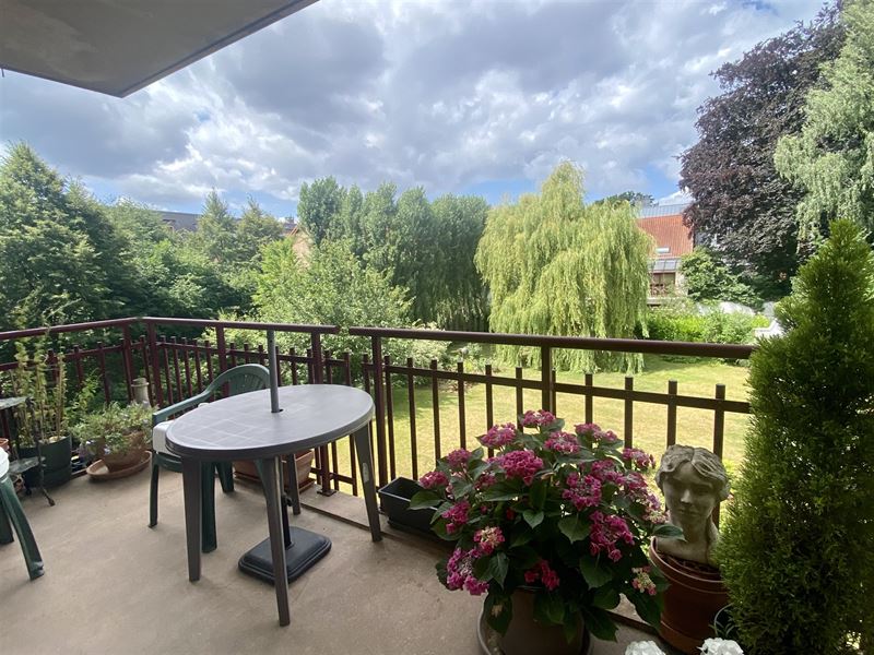 Rustig appartement + terras