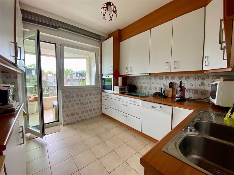 Helder appartement in perfecte staat