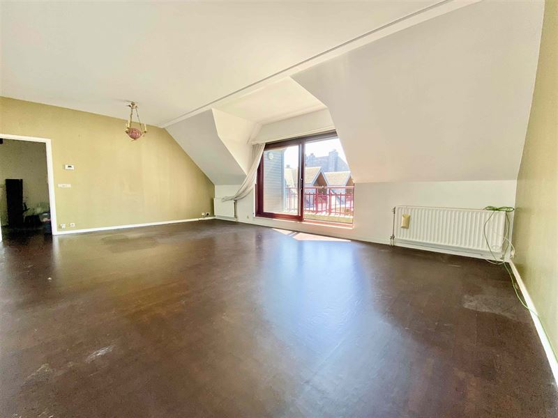 Appartement op de bovenste verdieping met terras