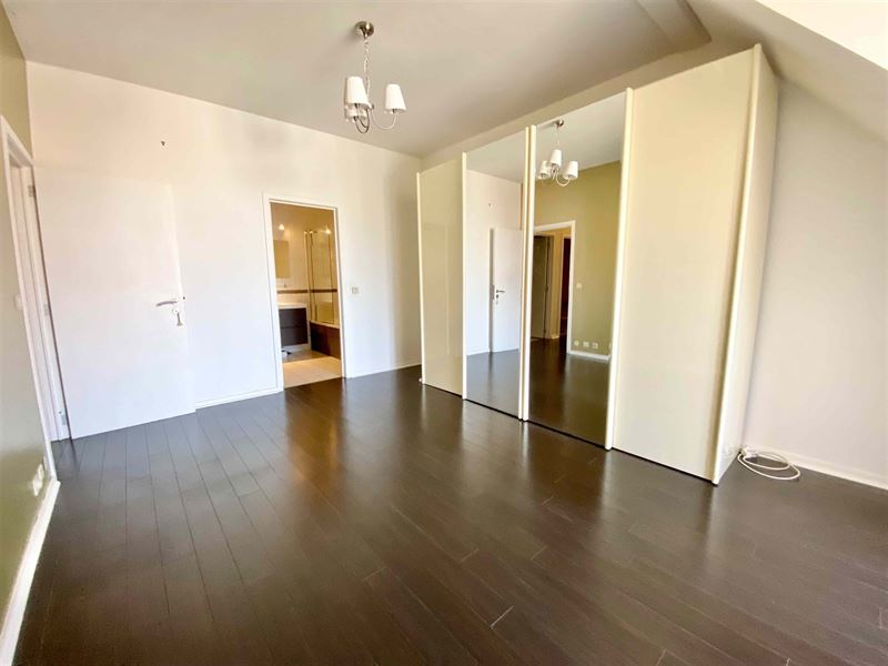 Appartement op de bovenste verdieping met terras