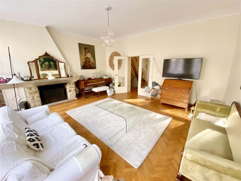 Maison Bourgeoise 6 chs + prof libérale