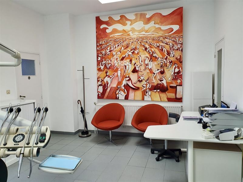 Maison Bourgeoise 6 chs + prof libérale