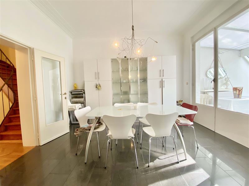 Maison Bourgeoise 6 chs + prof libérale