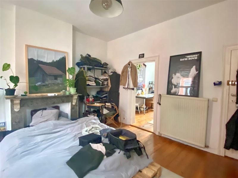 Appartementenhuis met 4 wooneenheden nabij Louise