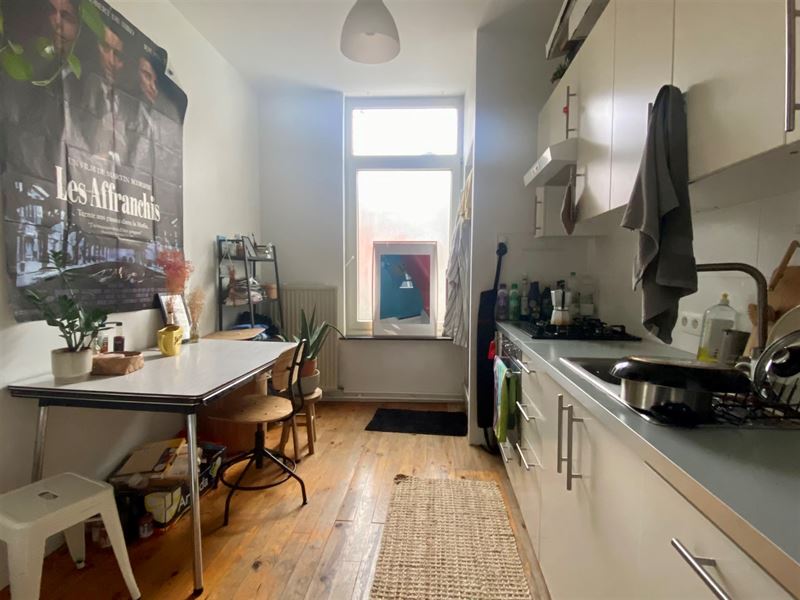 Appartementenhuis met 4 wooneenheden nabij Louise