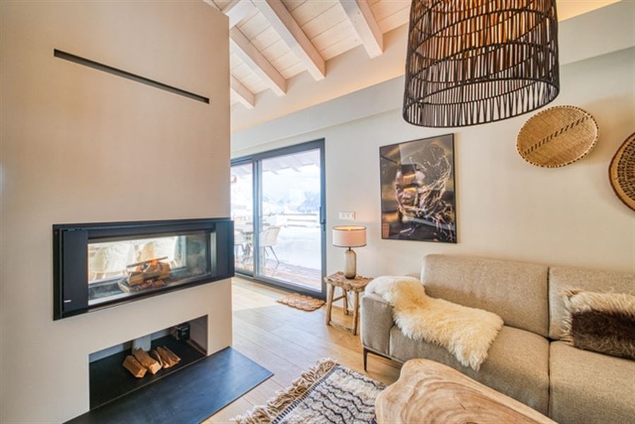 Fabulous 3 bedroom chalet with large terrace