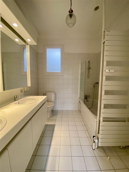 Prachtig en licht appartement 155m², vlakbij Bos
