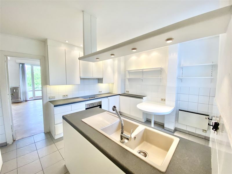 Prachtig en licht appartement 155m², vlakbij Bos