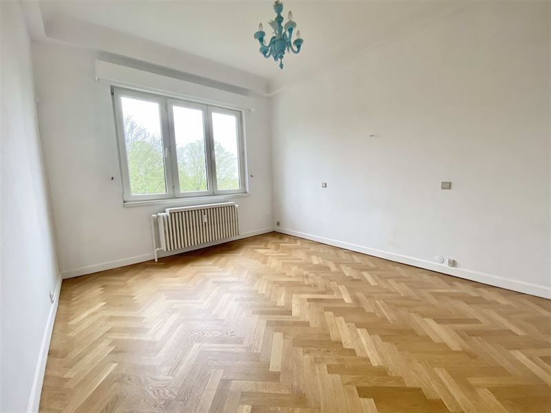 Prachtig en licht appartement 155m², vlakbij Bos