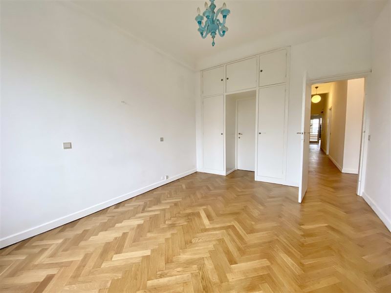 Prachtig en licht appartement 155m², vlakbij Bos