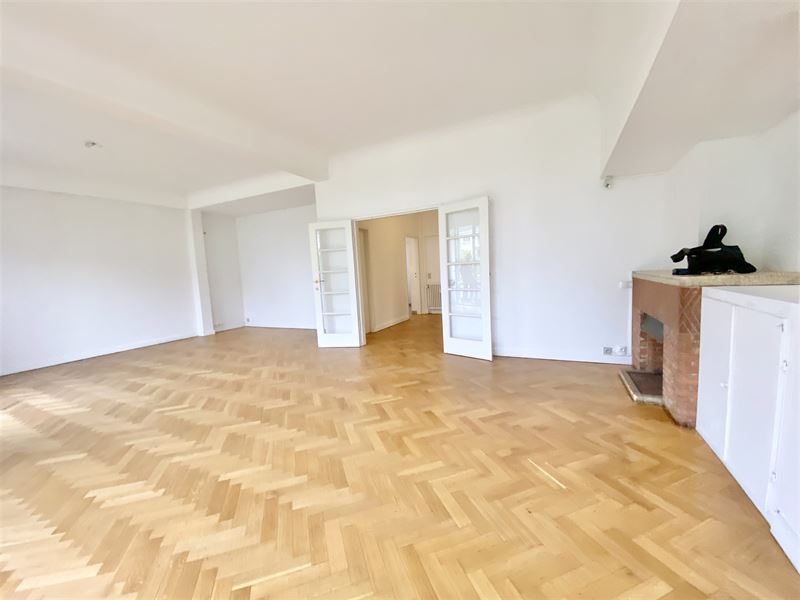 Prachtig en licht appartement 155m², vlakbij Bos