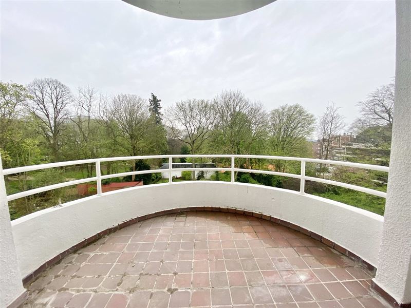 Prachtig en licht appartement 155m², vlakbij Bos