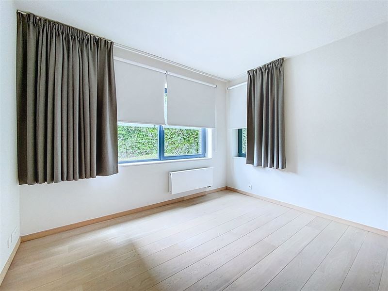 Appart. in achtergebouw met 50m2 terras