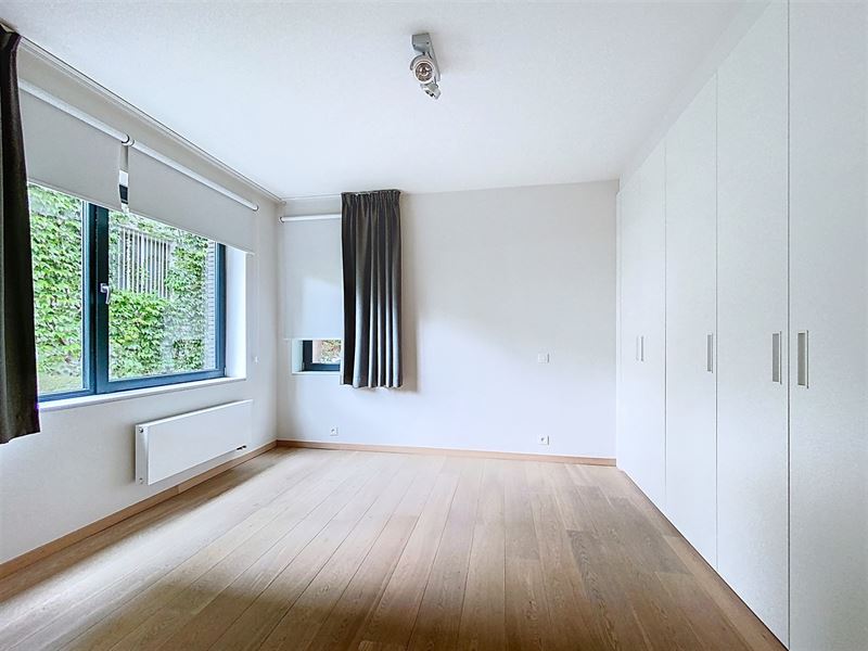 Appart. in achtergebouw met 50m2 terras