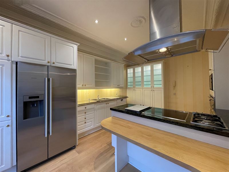 Dubbel GEMEUBILEERD Herenhuis 800m2