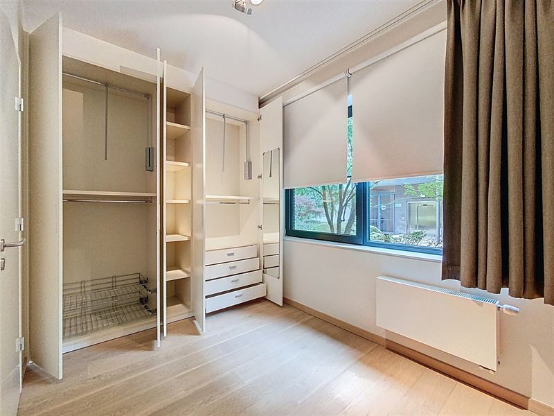 Appart. in achtergebouw met 50m2 terras