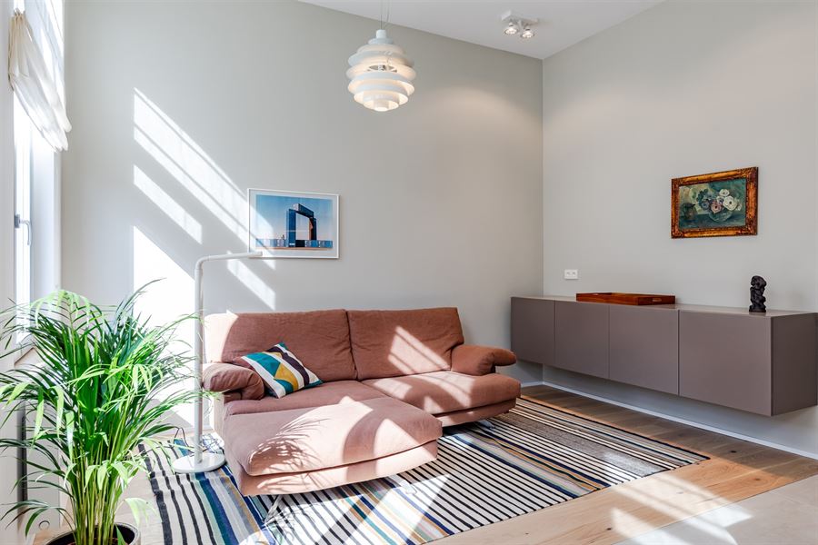 Furnished triplex near Châtelain