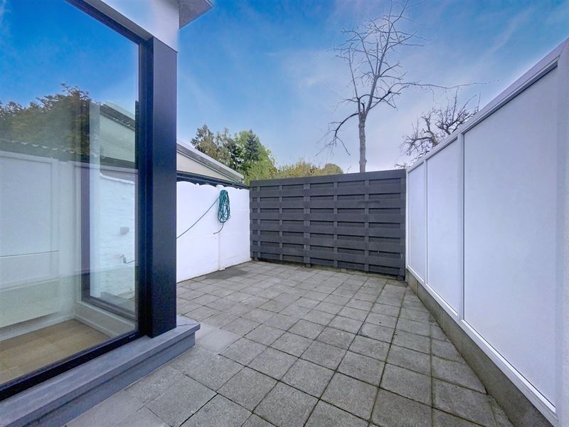 Schattig huis gerenoveerd als nieuw