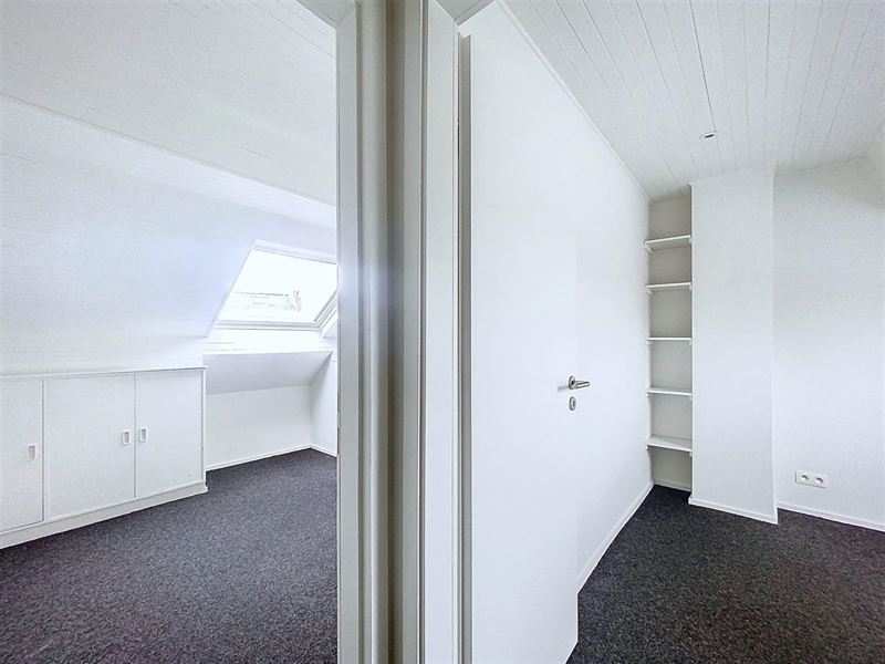 Adorable house renovated like new