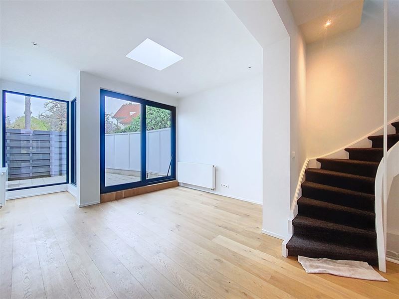 Schattig huis gerenoveerd als nieuw