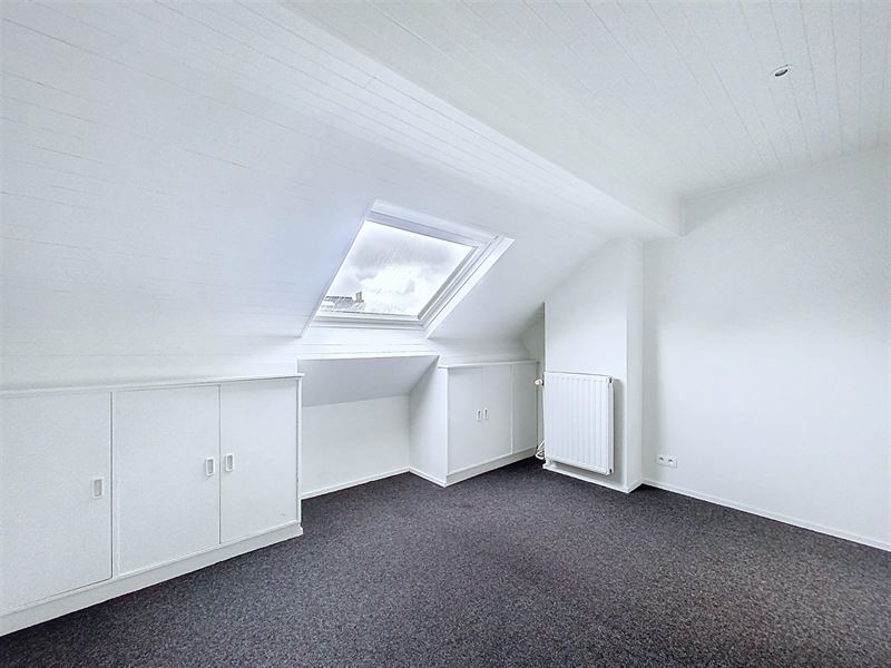 Schattig huis gerenoveerd als nieuw