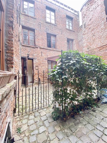 Furnished apartment near the Sablon