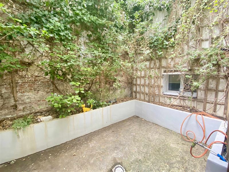Furnished apartment near the Sablon