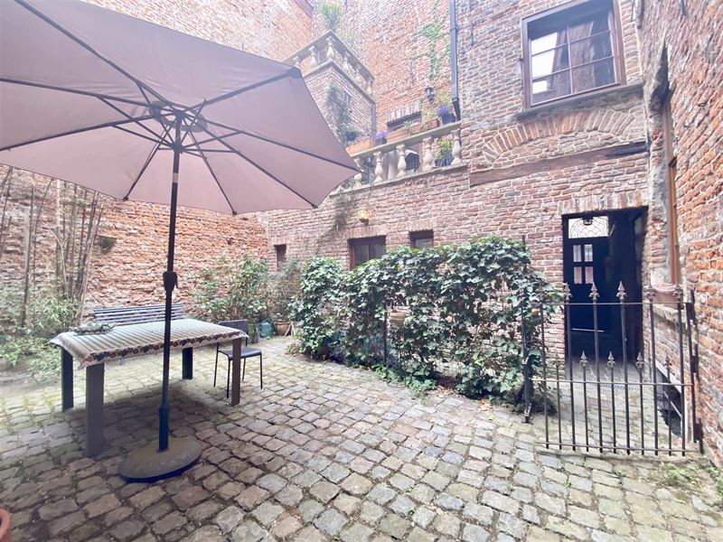 Furnished apartment near the Sablon