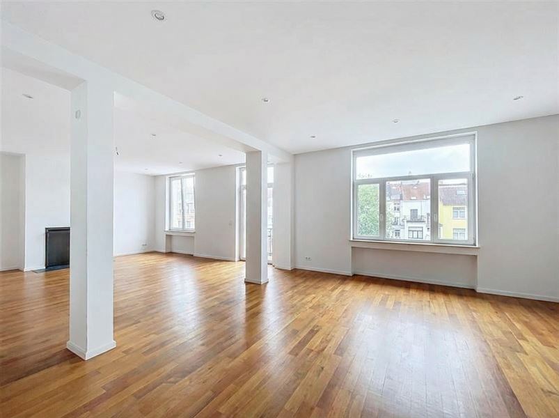 Near Stephanie Louise Duplex penthouse with terrace
