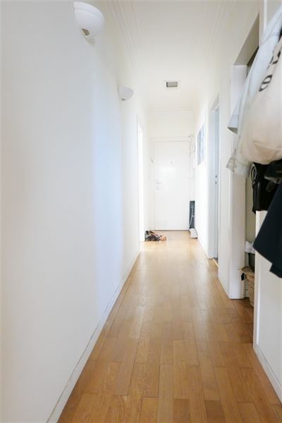 Appartement met 2 slaapkamers nabij de meren van Elsene