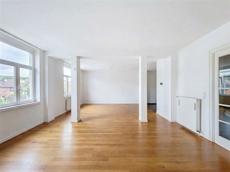 Near Stephanie Louise Duplex penthouse with terrace