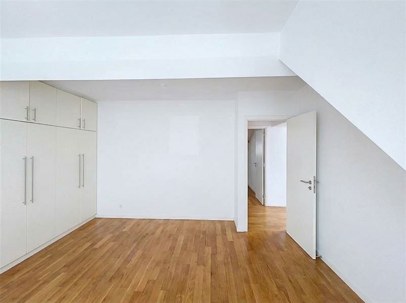 Near Stephanie Louise Duplex penthouse with terrace