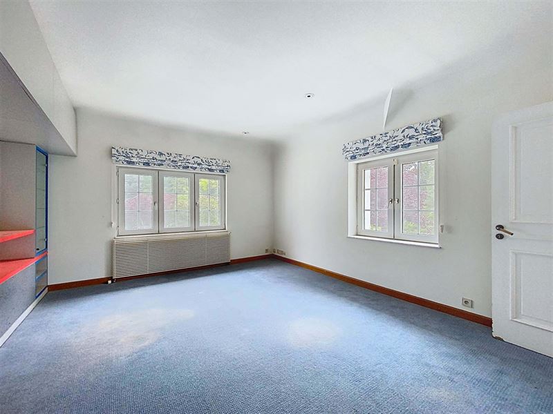 Prince Orange spacious 6 bedroom villa with swimming pool