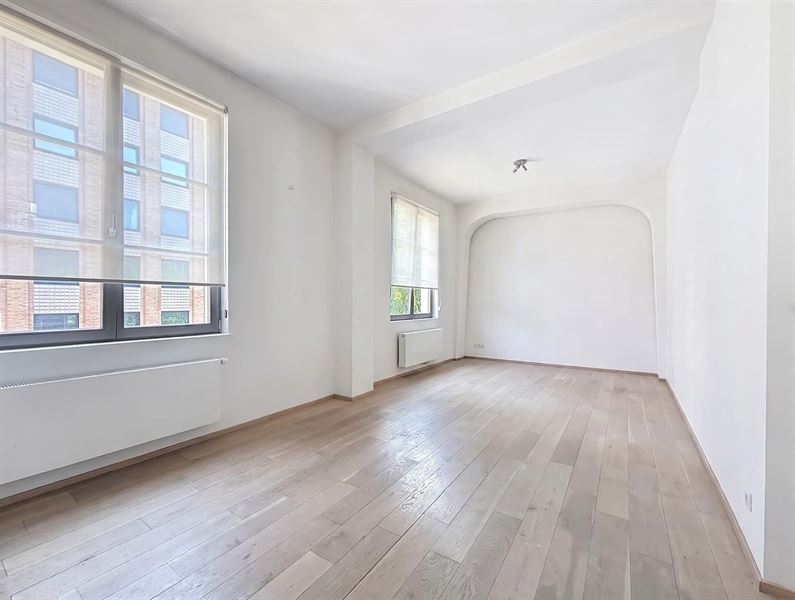 Appartement lumineux 1 chambre quartier Royal
