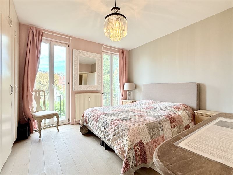 Prachtig gerenoveerd, modern 3-slaapkamer appartement