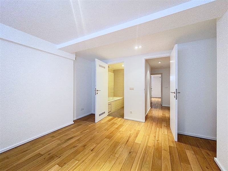 Beautiful duplex on groundfloor