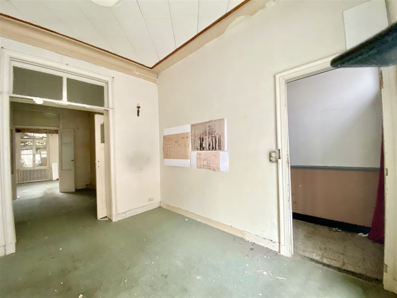 Te renoveren huis