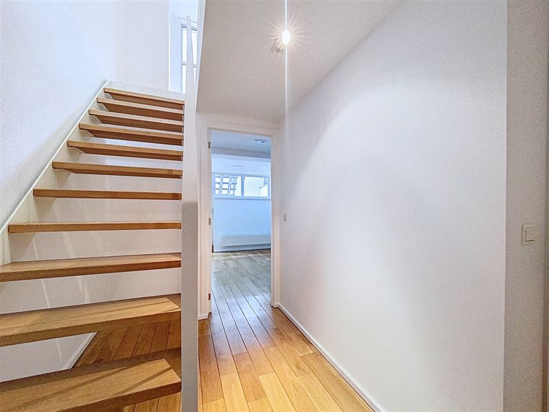 Beautiful duplex on groundfloor