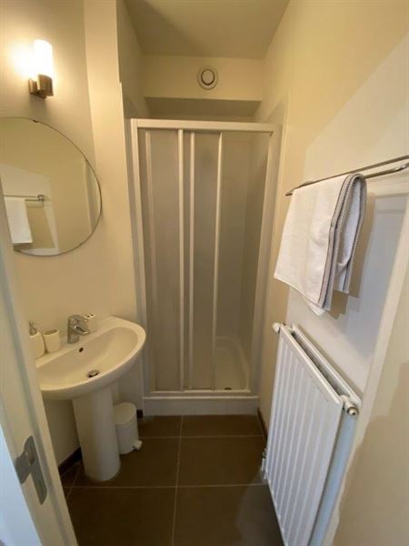 Gemeubeld appartement in moderne stijl