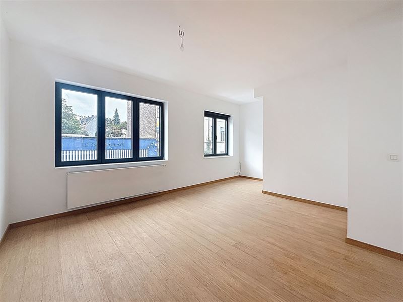 Duplex penthouse 2 chambres renové