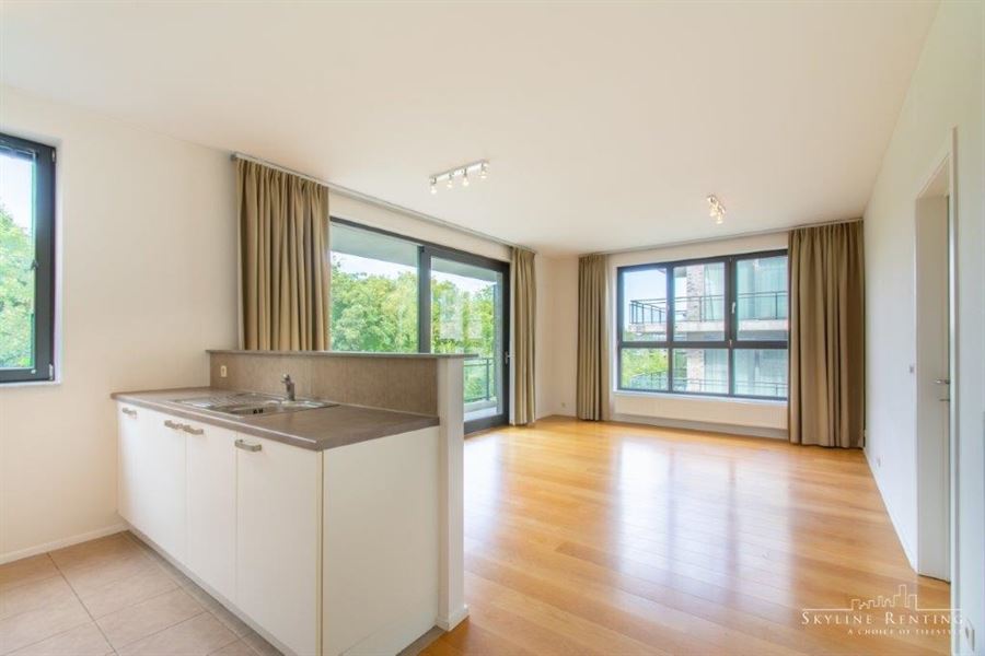 Appartement avec terrasse dans immeuble moderne